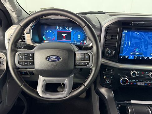 Used 2025 Ford F150 Lariat w/ Equipment Group 501A Mid image 13