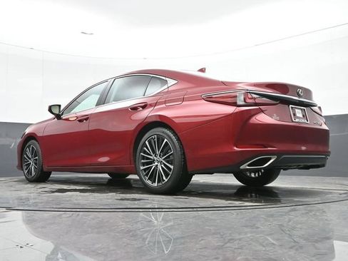 Used 2024 Lexus ES 350 w/ Premium Package FWD image 36