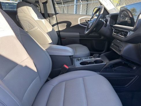 Used 2025 Ford Bronco Sport Badlands image 25