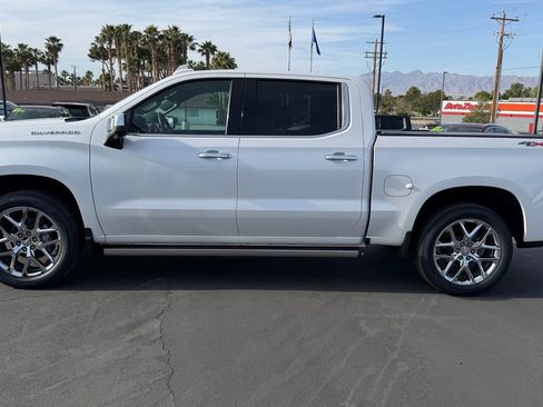 Used 2022 Chevrolet Silverado 1500 LTZ w/ Technology Package AWD/4WD image 6