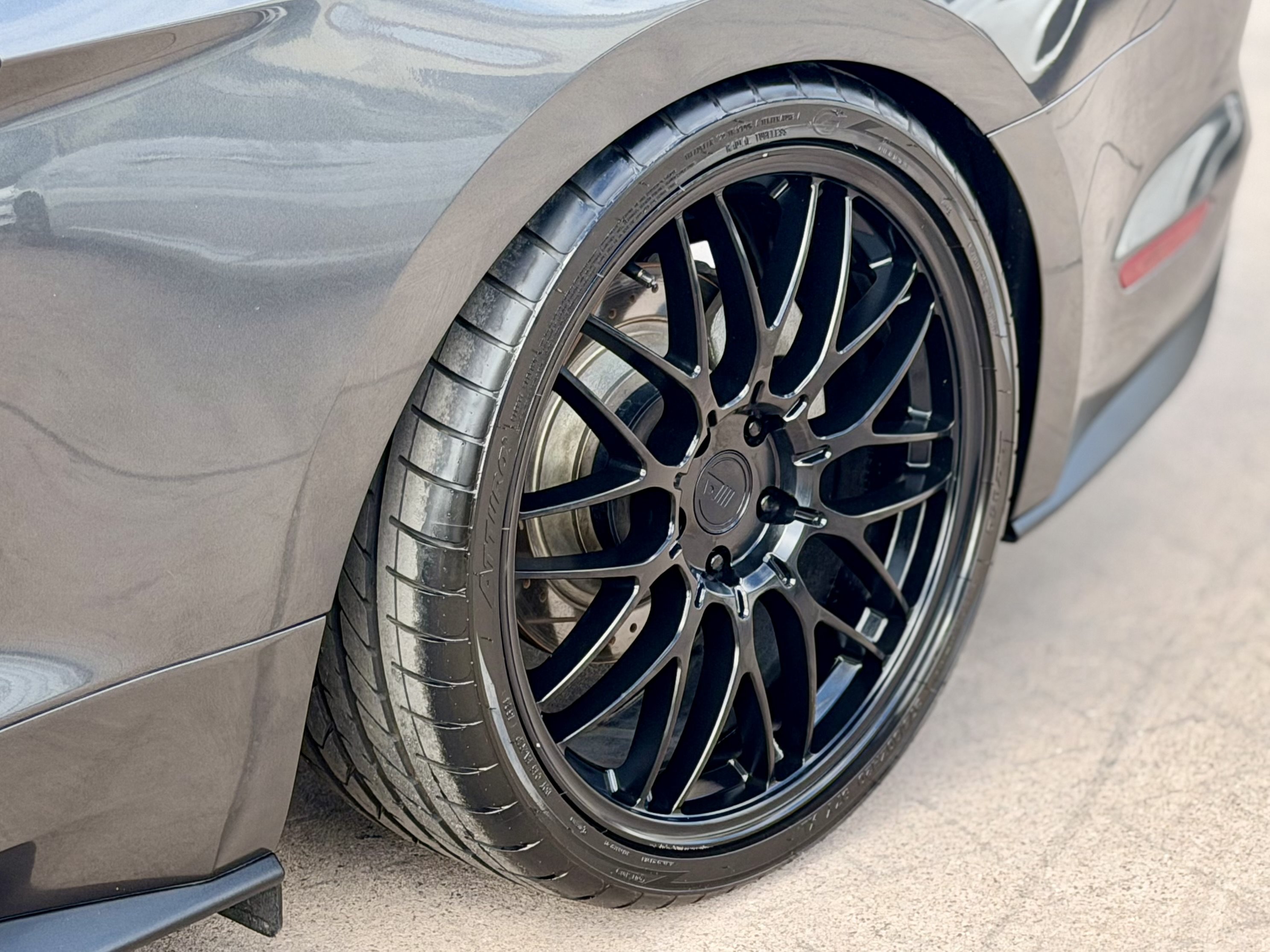Used 2018 Ford Mustang Premium RWD image 25