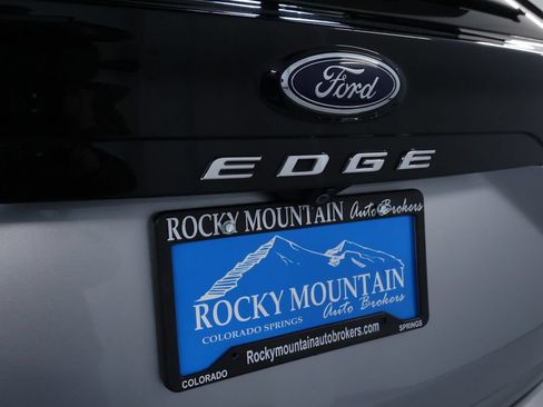 Used 2022 Ford Edge SEL w/ Convenience Package AWD/4WD image 9