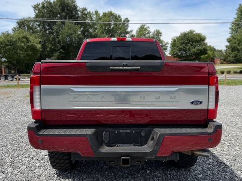 Used 2018 Ford F250 Platinum w/ Platinum Ultimate Package AWD/4WD image 6