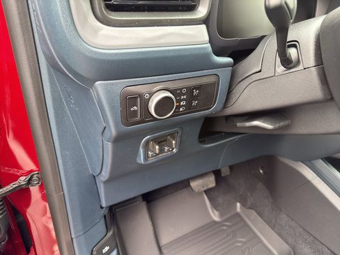New 2026 Ford Maverick XLT AWD/4WD image 11