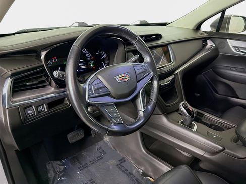 Used 2019 Cadillac XT5 Luxury image 10