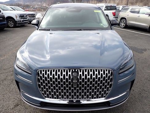 Used 2023 Lincoln Corsair AWD image 8