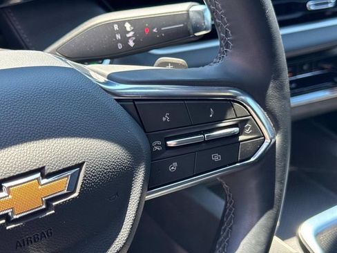 Used 2025 Chevrolet Equinox LT w/ Safety and Technology Package FWD image 30