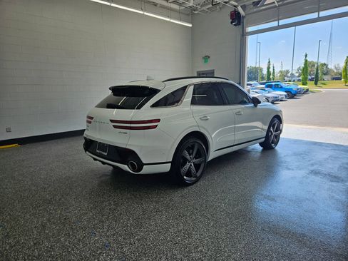 Used 2025 Genesis GV70 3.5T Sport w/ Sport Prestige Package AWD/4WD image 5