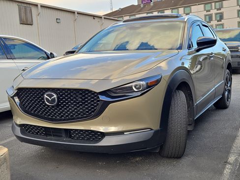 Used 2024 MAZDA CX-30 Carbon image 1