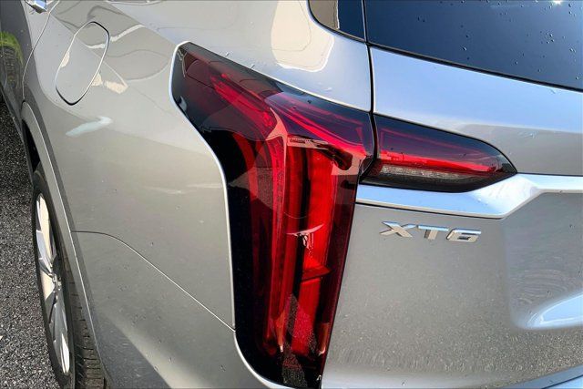 Used 2024 Cadillac XT6 Premium Luxury w/ Technology Package AWD/4WD image 29