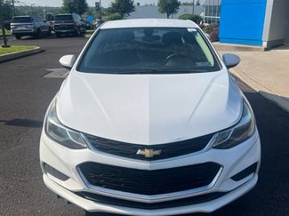 Certified 2018 Chevrolet Cruze LT w/ Convenience Package FWD video 2