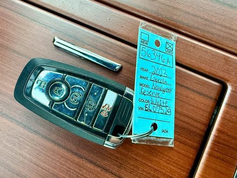 Used 2023 Lincoln Navigator Reserve image 31