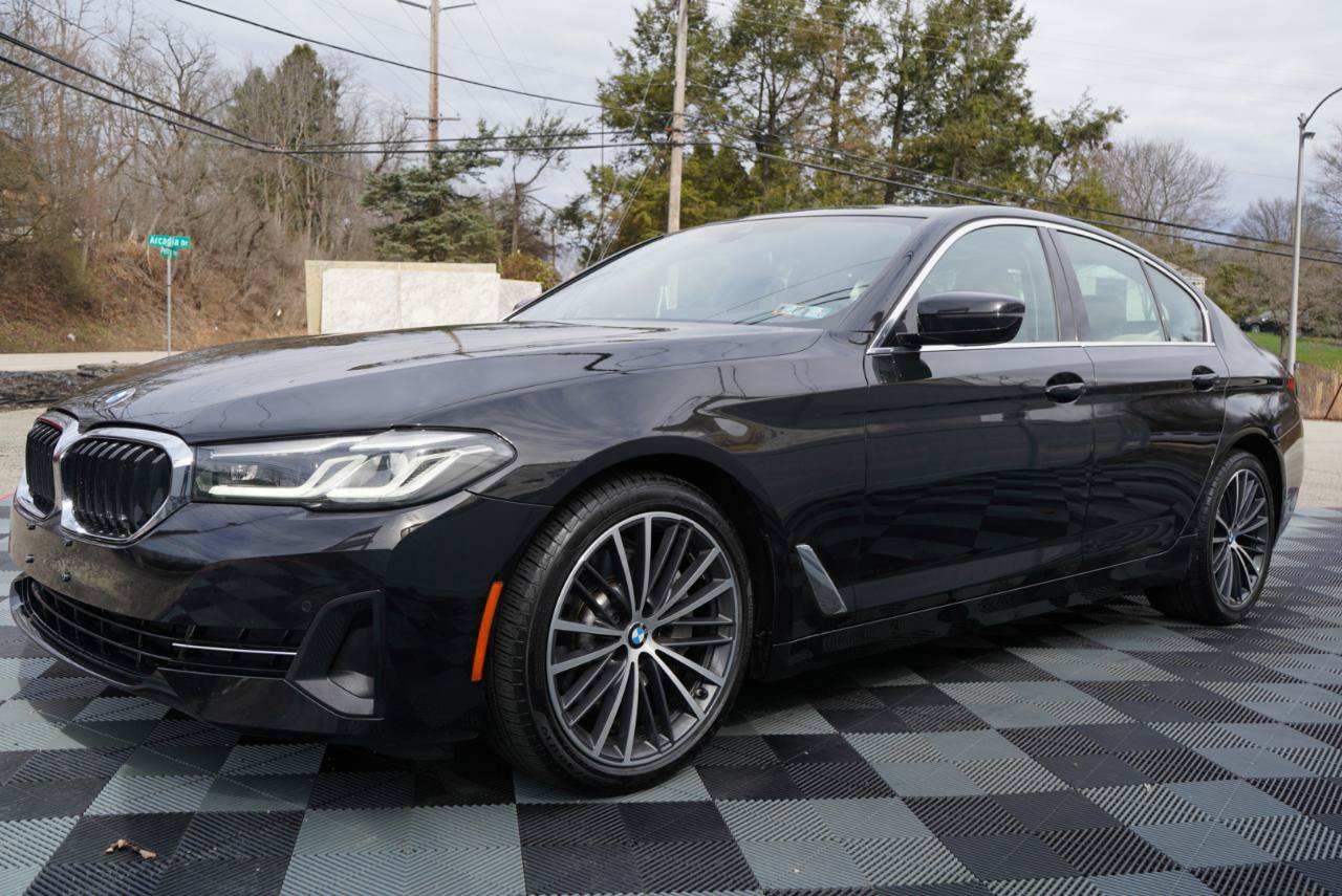 Used 2021 BMW 530i xDrive w/ Convenience Package AWD/4WD image 13