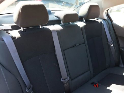 Used 2011 Chevrolet Cruze LT image 17