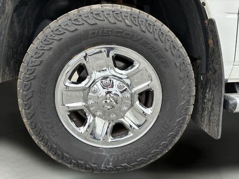 Used 2019 RAM 3500 Big Horn w/ Protection Group AWD/4WD image 29