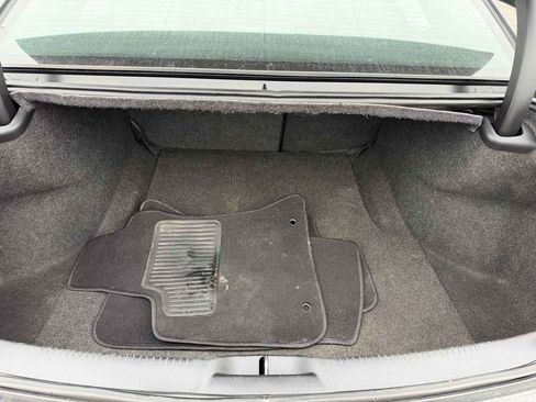 Used 2019 Chrysler 300 S image 19