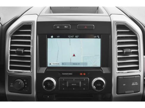 Used 2019 Ford F350 Platinum w/ Platinum Ultimate Package AWD/4WD image 16
