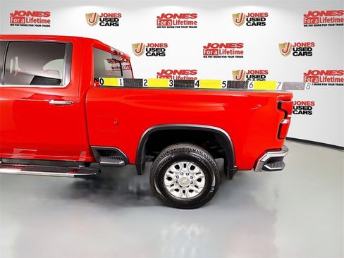 Used 2024 Chevrolet Silverado 3500 LTZ w/ LTZ Convenience Package image 30
