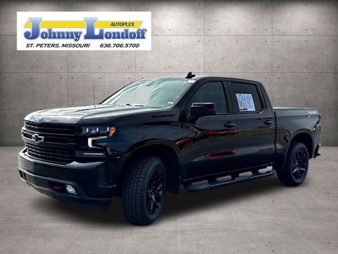 Used 2022 Chevrolet Silverado 1500 RST w/ Redline Edition image 4