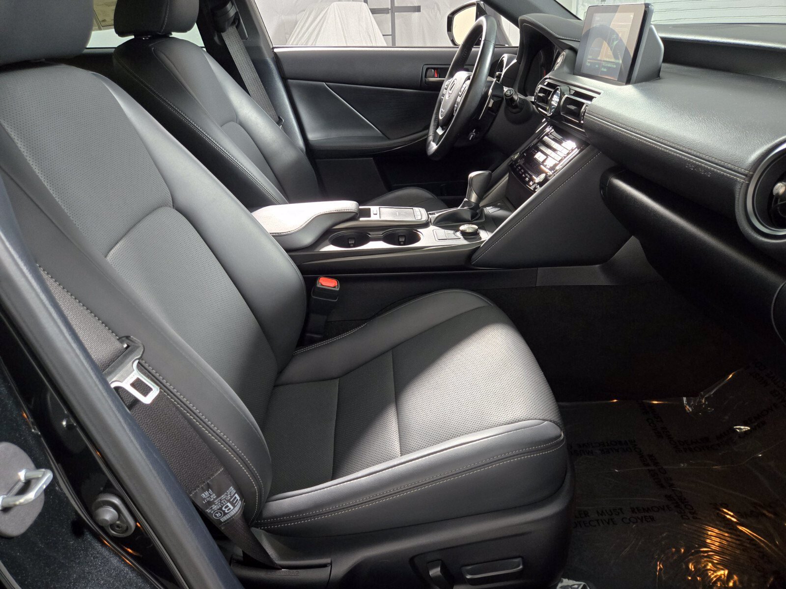 Used 2024 Lexus IS 300 w/ Premium Package RWD image 3