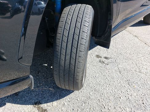 Used 2024 Toyota RAV4 SE w/ Weather Package image 33