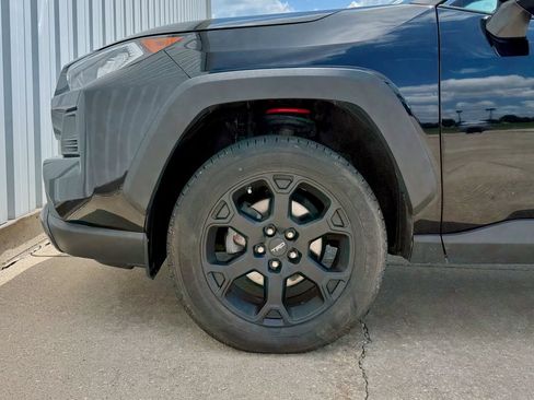 Used 2020 Toyota RAV4 TRD Off-Road w/ TRD Off-Road Weather Package AWD/4WD image 38
