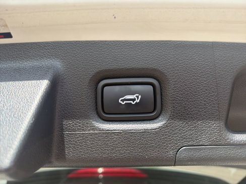 Used 2023 Hyundai Santa Fe Calligraphy AWD/4WD image 8