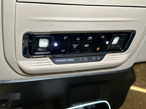 New 2026 Lincoln Corsair Premiere image 27