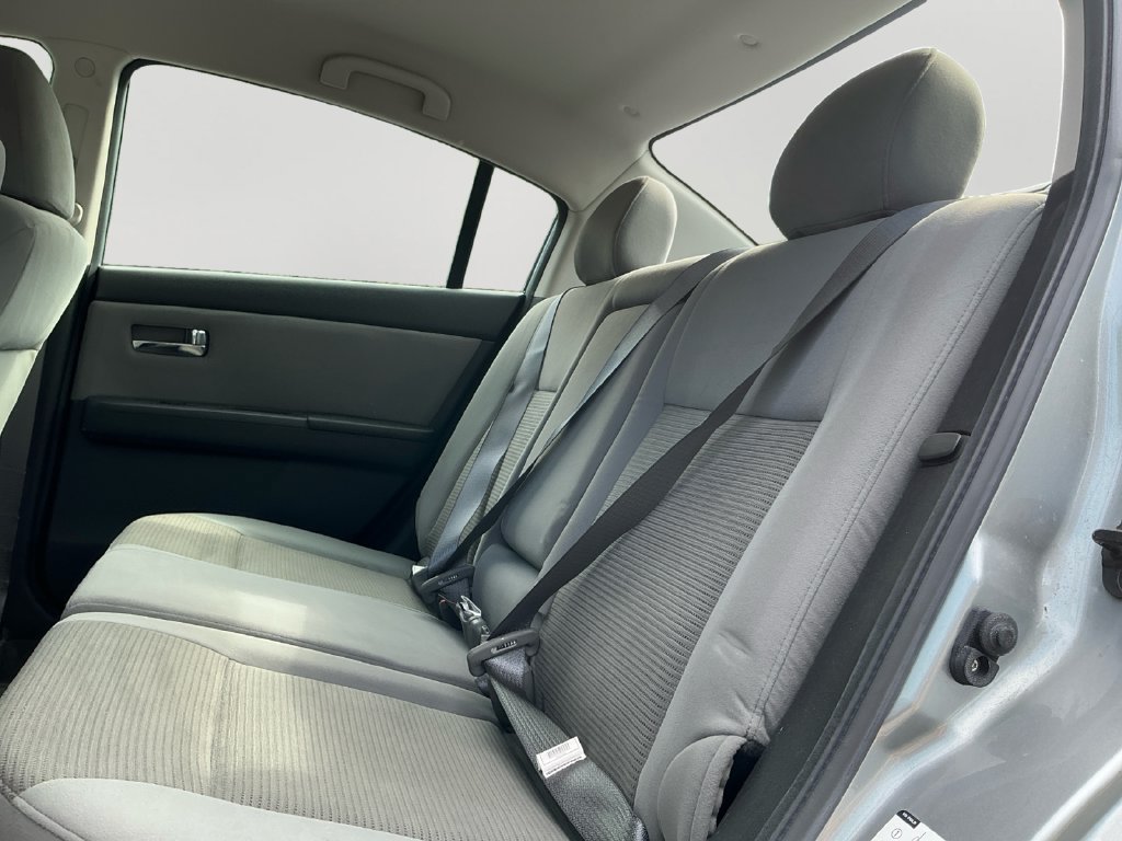 Used 2011 Nissan Sentra 2.0 S w/ Convenience Pkg FWD image 15