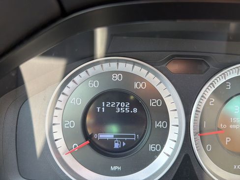Used 2012 Volvo S60 T5 w/ Climate Pkg FWD image 12