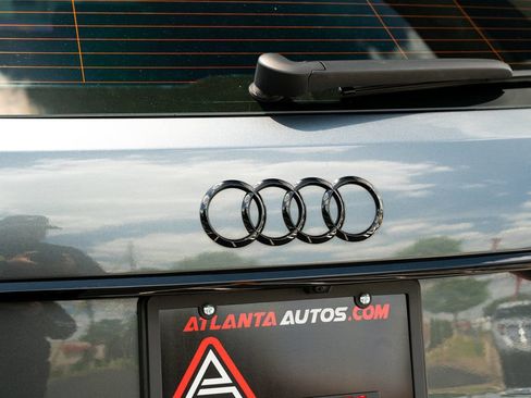 Used 2022 Audi RS 6 w/ Executive Package AWD/4WD image 19