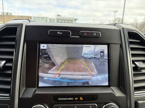 Used 2018 Ford F150 XLT w/ Equipment Group 302A Luxury image 22