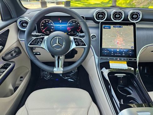 New 2026 Mercedes-Benz GLC 300 4MATIC image 23