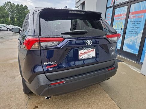 Used 2025 Toyota RAV4 XLE w/ Convenience Package AWD/4WD image 8