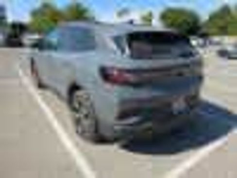 Used 2023 Volkswagen ID.4 Pro S RWD image 16