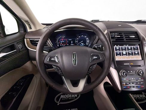 Used 2019 Lincoln MKC Reserve w/ MKC Climate Package AWD/4WD image 25