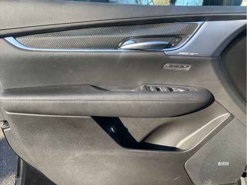 Used 2021 Cadillac XT5 Sportv image 12