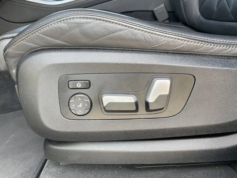 Used 2023 BMW X5 xDrive40i w/ Premium Package AWD/4WD image 11