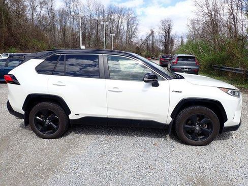 Certified 2020 Toyota RAV4 XSE image 2