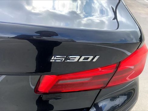 Used 2020 BMW 530i w/ Convenience Package RWD image 10