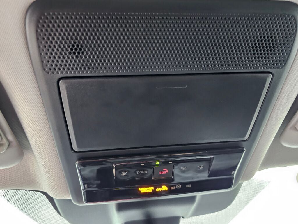 Used 2026 Toyota RAV4 XLE Premium AWD/4WD image 18