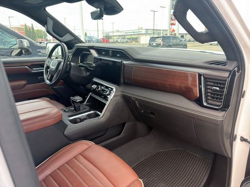 Used 2023 GMC Sierra 1500 Denali Ultimate AWD/4WD image 28