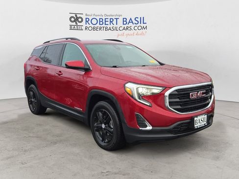 Used 2020 GMC Terrain SLE w/ Driver Convenience Package image 7