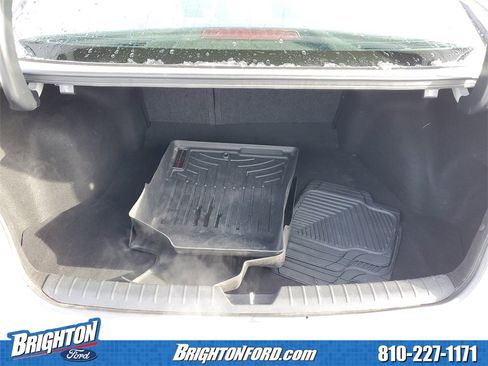 Used 2019 Kia Optima LX image 7