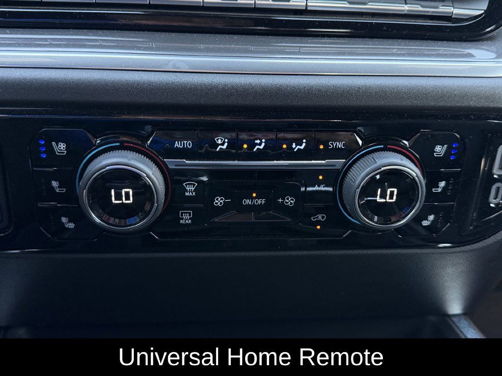 Used 2025 Chevrolet Silverado 1500 High Country w/ Midnight Edition AWD/4WD image 25