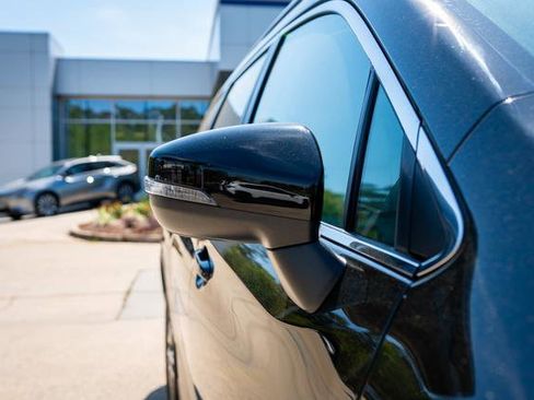 Certified 2022 Subaru Ascent Limited w/ Technology Package image 21