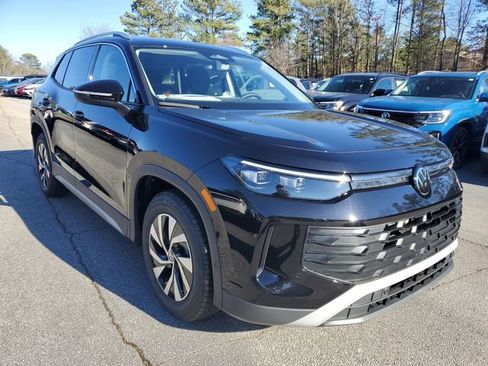 New 2026 Volkswagen Tiguan S FWD image 3
