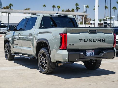 Used 2024 Toyota Tundra Limited AWD/4WD image 8