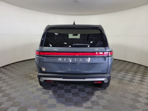 Used 2022 Rivian R1S Launch Edition AWD/4WD image 4