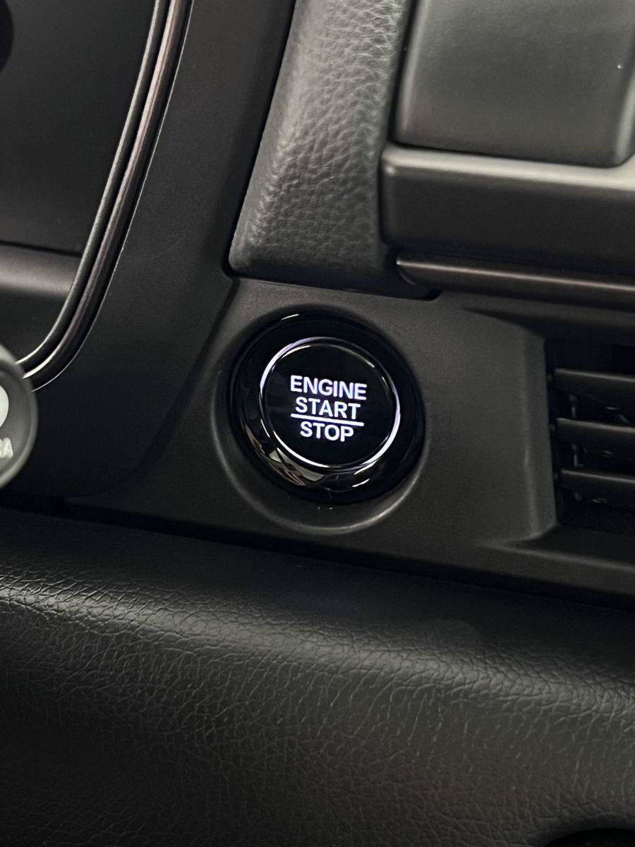 Certified 2025 Honda Pilot TrailSport image 8